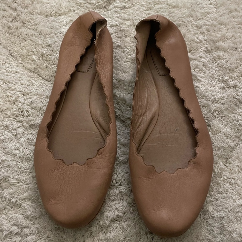 Chloe Scalloped Leather Ballet Flat